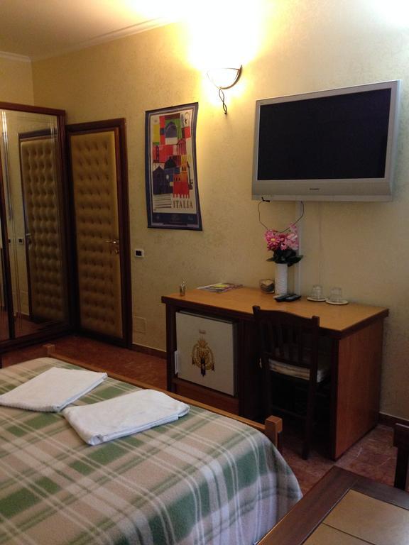 Caligola Resort Rzym Zewnętrze zdjęcie