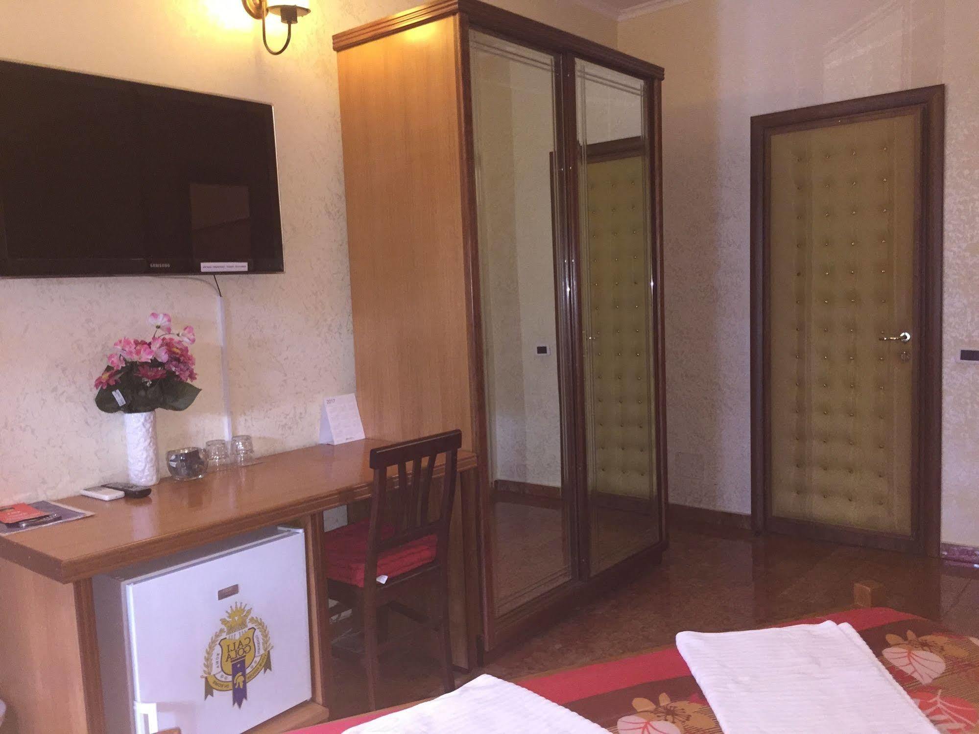 Caligola Resort Rzym Zewnętrze zdjęcie