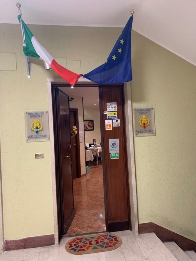 Caligola Resort Rzym Zewnętrze zdjęcie
